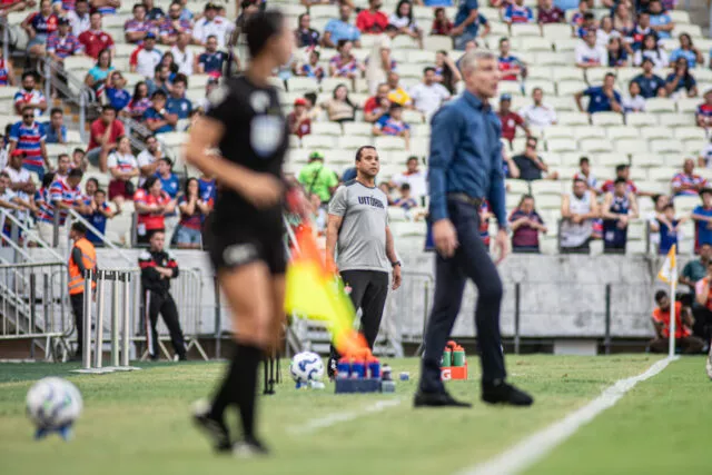 Rodrigo Chagas lamenta derrota Vitória