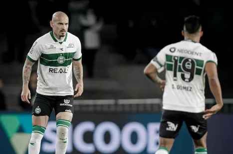 Série B: Zagueiro do Coritiba projeta “final” contra o Goiás