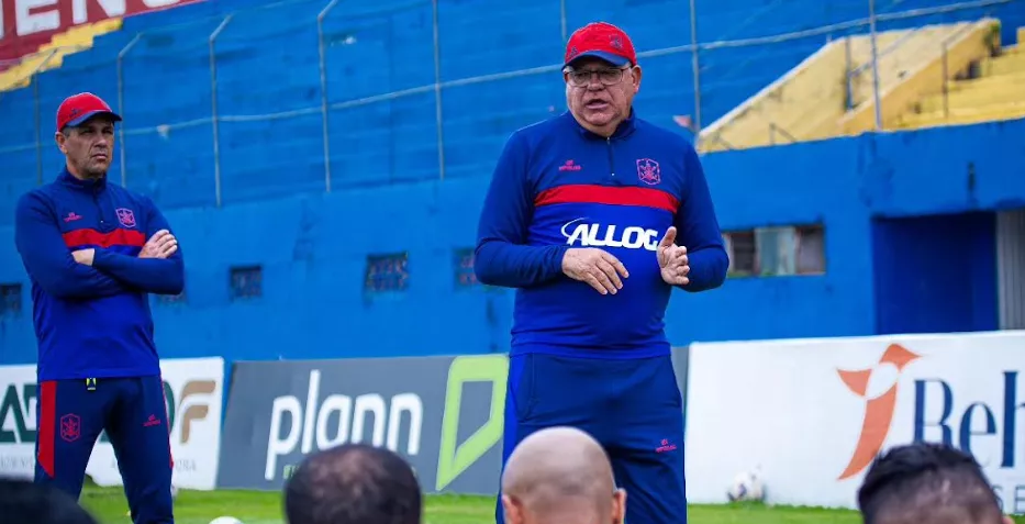 COPA SC: Waguinho Dias está próximo de se tornar o 4º técnico que mais comandou o Marcílio Dias