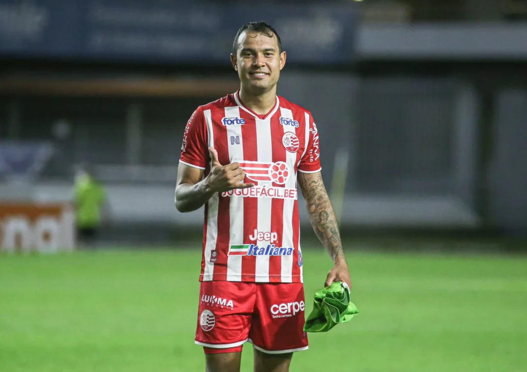 Série C: Guarani tem interesse em dupla do Náutico para 2026