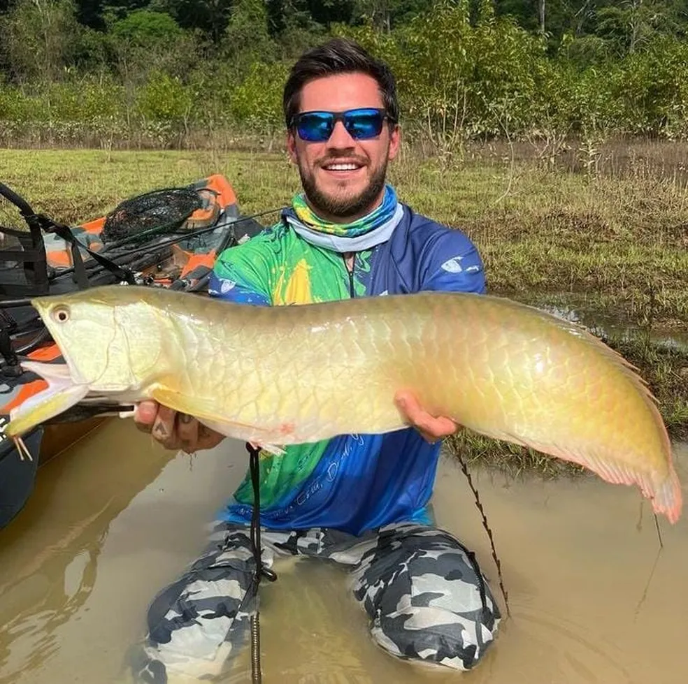Nathan, do Fluminense, na pescaria em Porto Velho — Foto: Divulgação