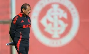 Atrasos em rodadas do Brasileirão 2025: entenda o motivo!