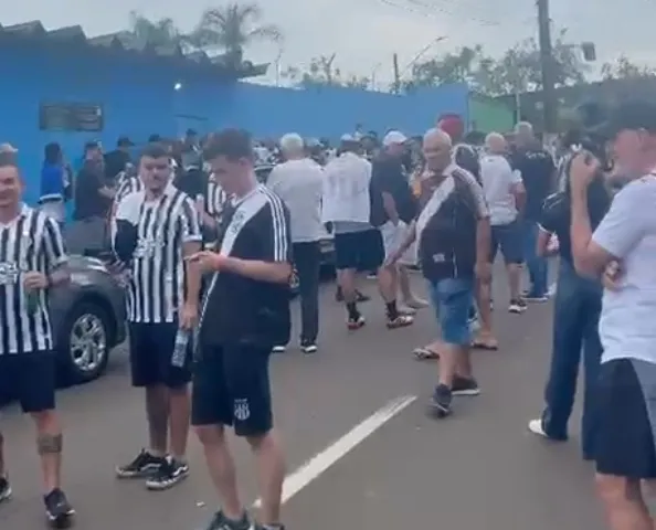 Torcida da Ponte Preta é barrada de entrar no VGD antes da final