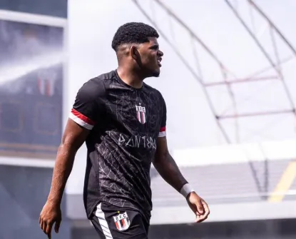 Botafogo renova contrato do atacante Whalacy até 2027