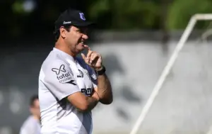 João Brigatti traça planejamento da Ponte Preta para 2026