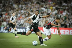 Vasco x Fluminense - Onde assistir e escalações do clássico carioca