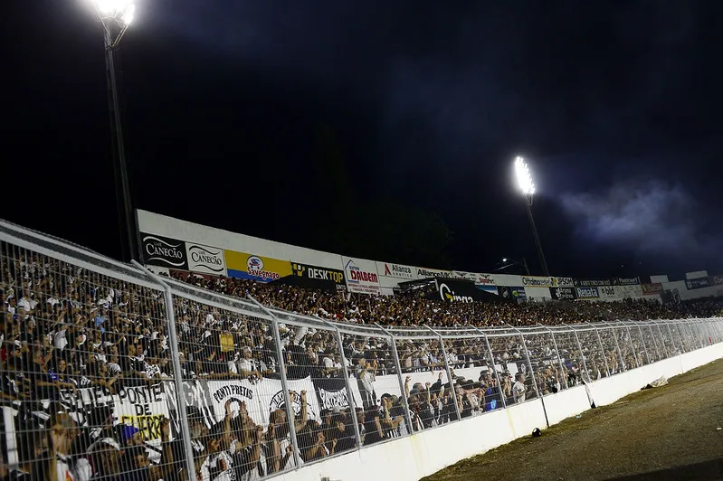 Ponte Preta inicia venda de ingressos para Dérbi 212 com fila na bilheteria do Majestoso