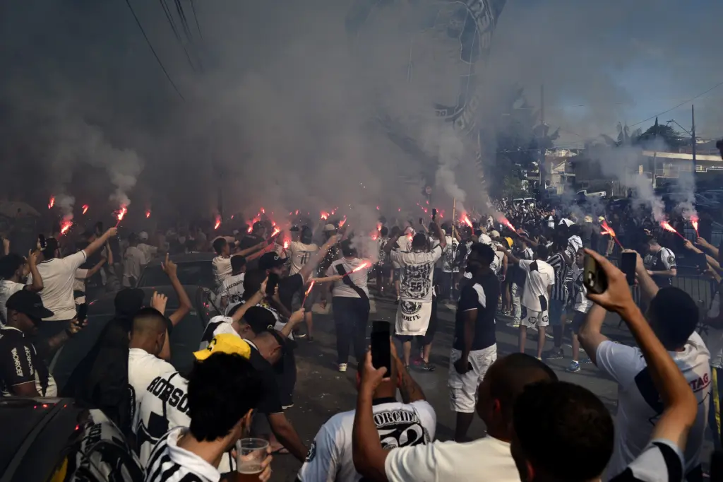 Ponte Preta anuncia 16 mil no Dérbi 212 e bate recorde na temporada