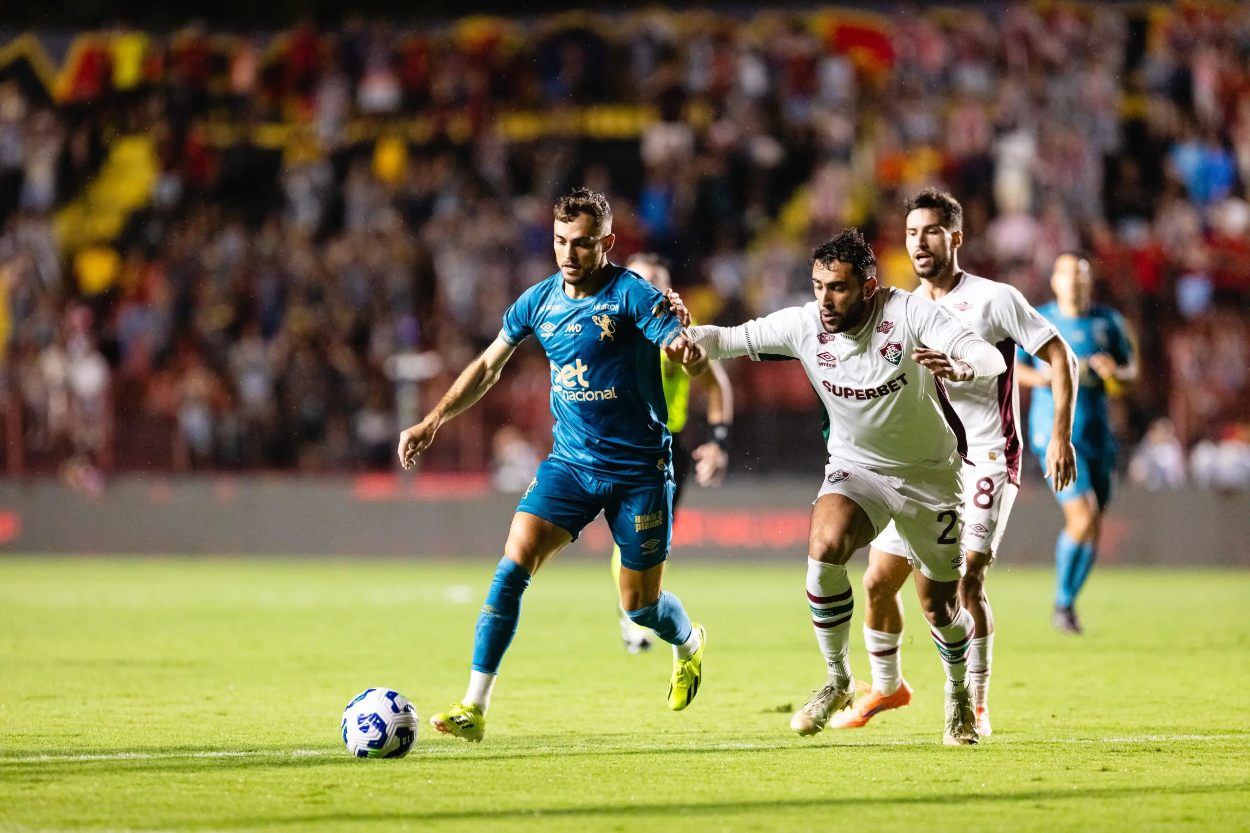 Fluminense cede o empate ao Sport (Foto: Paulo Paiva-Sport)