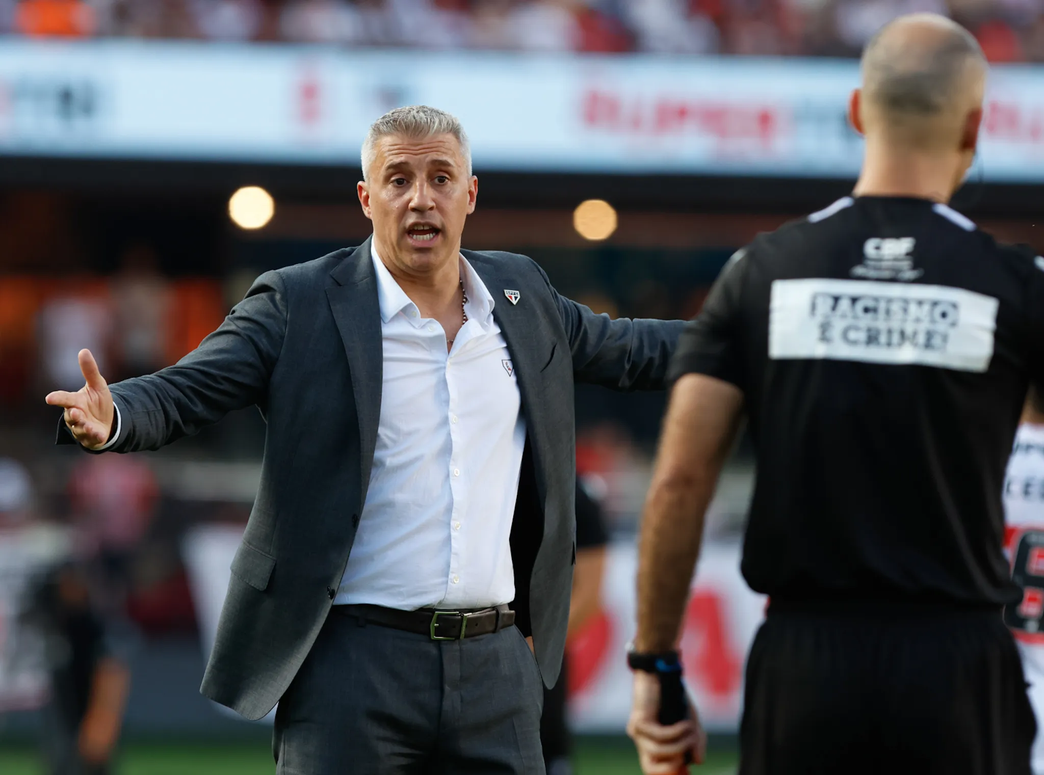 São Paulo ainda espera pelos aúdios do VAR