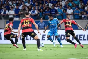 Cruzeiro 1 x 1 Sport - Raposa vacila e perde chance de embolar briga por título