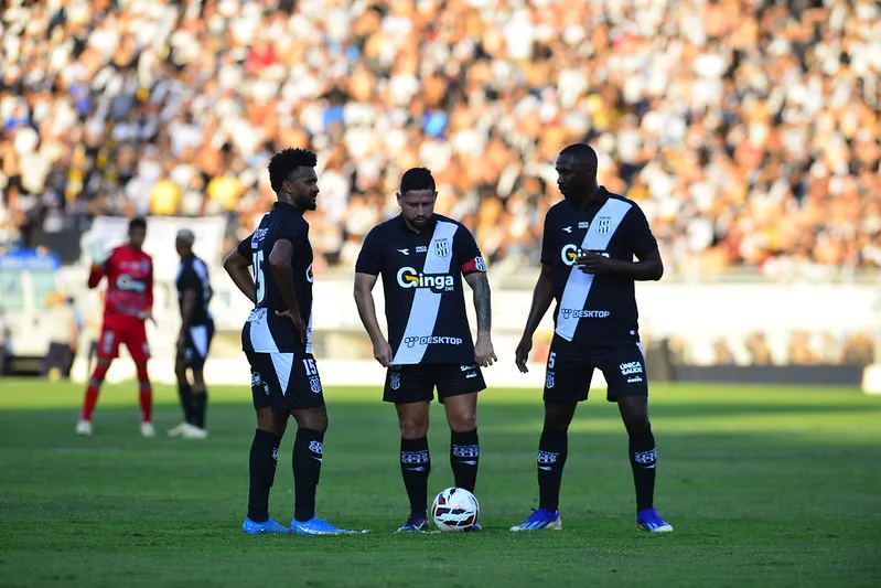 Elenco da Ponte Preta fez combinado para deixar problemas ‘de lado’ e chegar ao acesso na Série C