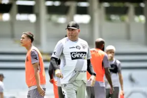 Ponte Preta embarca para 1º jogo da final da Série C