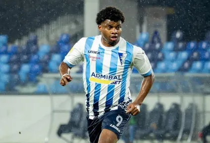 Ex-Flamengo, Lincoln engata sequência e se destaca em vitória no Campeonato Sérvio