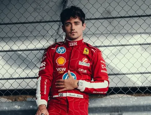 Leclerc nega rumores de saída da escuderia na F1: ‘É um pouco irritante’