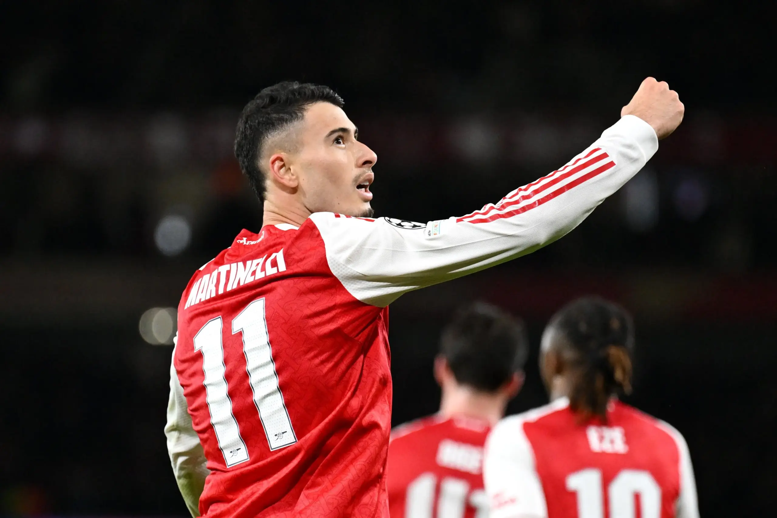 Brasileiros marcam na vitória do Arsenal sobre o Atlético de Madrid; City e Inter vencem