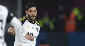Hulk vive ano mais discreto no Atlético-MG e tenta espantar jejum