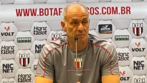 Ivan Izzo valoriza atuação do Botafogo-SP, mas lamenta empate no fim