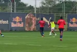 Red Bull Bragantino faz jogo-treino com Portuguesa enquanto aguarda Mancini