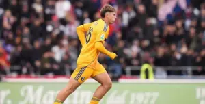 Filho do lendário goleiro Buffon estreia pelo Pisa no Italiano aos 17 anos