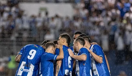 CSA continua busca por novo treinador e se prepara para 2026