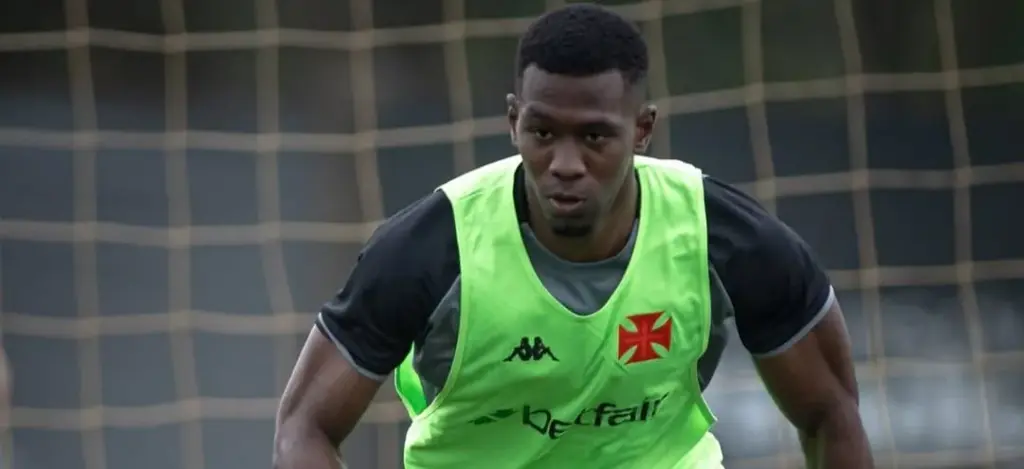 Cuesta é dúvida no Vasco e Diniz busca solução para encarar o Vitória