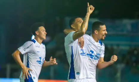 Seleção FI da 34ª rodada da Série B chega no 4-3-3 e dominada por times do G4 2 Confira a selecao FI da 34a rodada da Serie B 1