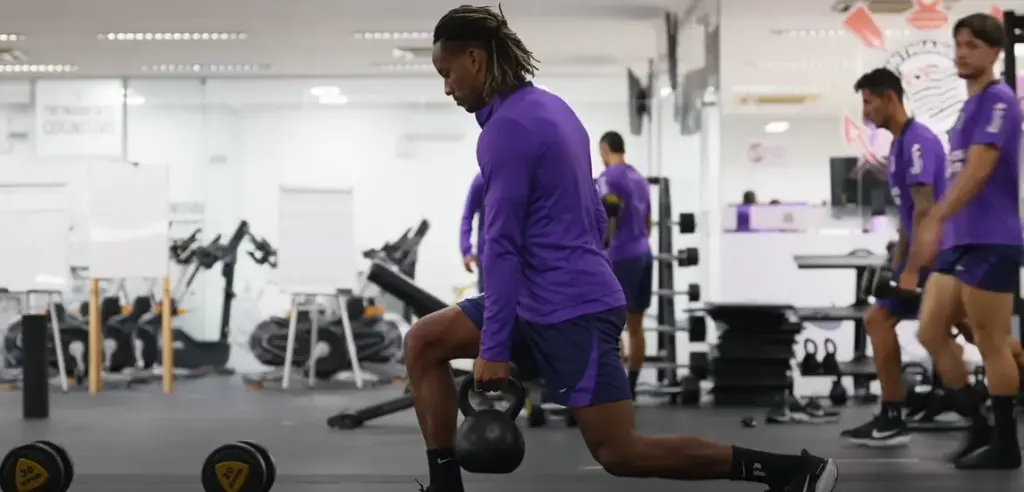 Corinthians tem DM quase zerado e se prepara para clássico com o Santos