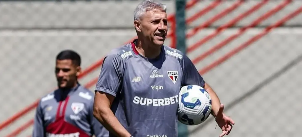 Crespo exalta elenco: 'Amor pelo São Paulo no momento difícil'