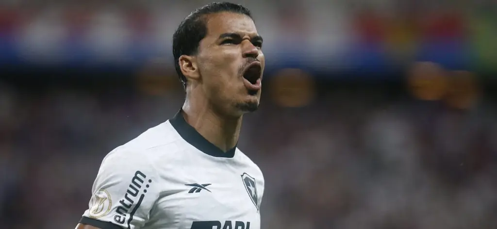 Campeão da Libertadores pelo Botafogo se declara: ‘Eterna gratidão’