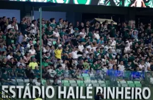 SÉRIE B: Duelo direto por acesso e briga de opostos agitam o sábado