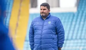 Série B: Eduardo Barroca move ação contra o Avaí após rescisão