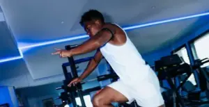 Endrick se recupera após ficar afastado por lesão e pode reforçar o Real Madrid