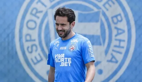 Bahia tem boas notícias: Everton Ribeiro volta a treinar