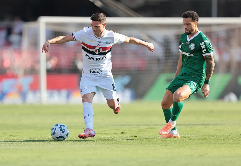 Ex arbitros analisam lances polemicos do Choque Rei