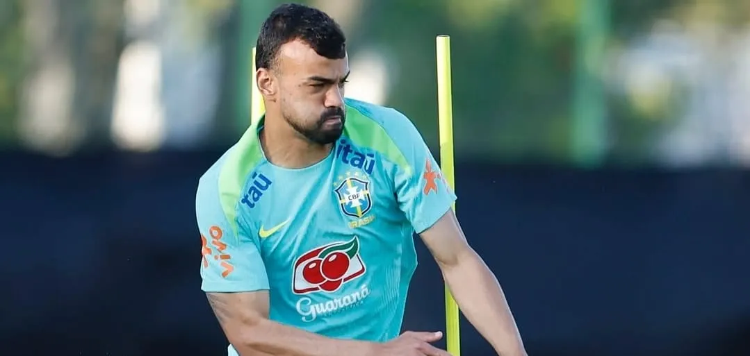 Fabricio Bruno durante treino da seleção brasileira (Foto: Rafael Ribeiro-CBF)