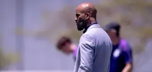 Corinthians: Fabinho afirma que pressão política não abala o CT