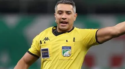 Árbitro desmaia em jogo amador horas após apitar Corinthians x Mirassol