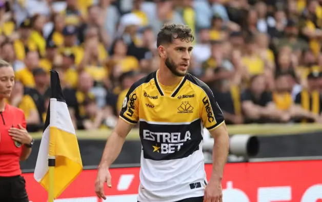 Série B: Fellipe Mateus celebra marca de 200 jogos pelo Criciúma: “Orgulho”