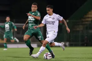 Ferroviária x Chapecoense - Onde assistir, escalações e arbitragem