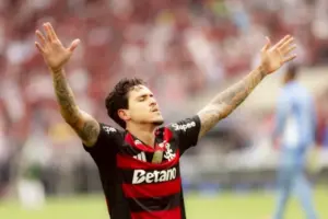 Seleção FI da 29ª rodada do Brasileirão dominada pelas grandes vitórias de Fla, Bahia e Mirassol