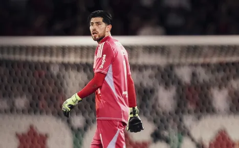 Flamengo vê Palmeiras encostar no topo, mas aumenta chances de título