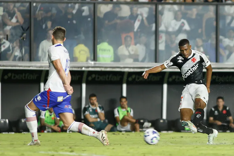 Fortaleza e Vasco se enfrentam no Brasileirao