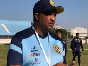 Vaguinho Santos inicia planejamento do Araçatuba para a temporada 2026
