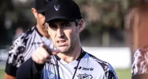Ceará sofre derrota e Condé comenta momento conturbado da arbitragem brasileira
