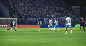 CBF libera áudio do VAR na expulsão polêmica de jogador do Grêmio