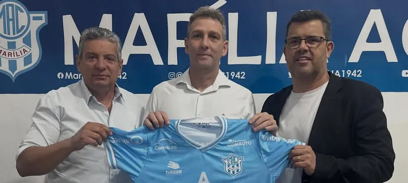 Ricardo Costa é reapresentado no Marília para buscar acesso em 2026