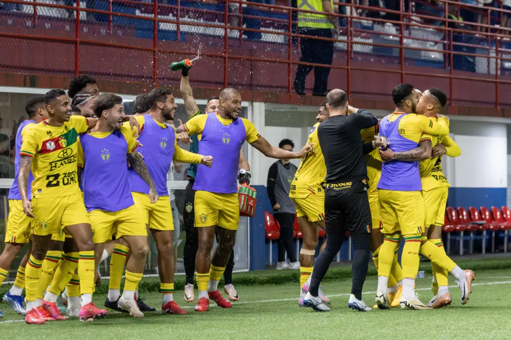 Brusque 2 x 1 Ponte Preta – Tudo em aberto na Série C