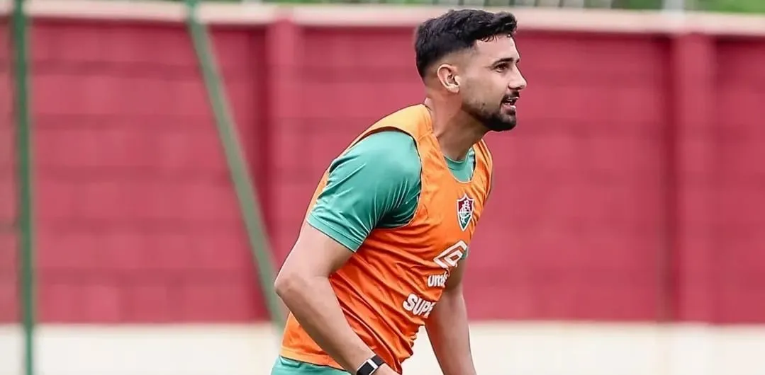 Ignácio durante treino do Fluminense (Foto: Lucas Merçon-FFC)