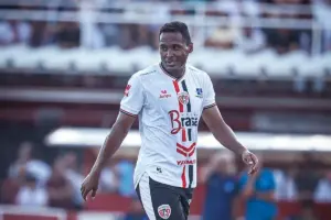 Zagueiro-artilheiro celebra temporada do Primavera